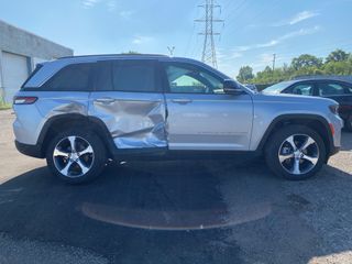 2024 Jeep Grand Cherokee Limited 4x4 - Exterior Side Passenger